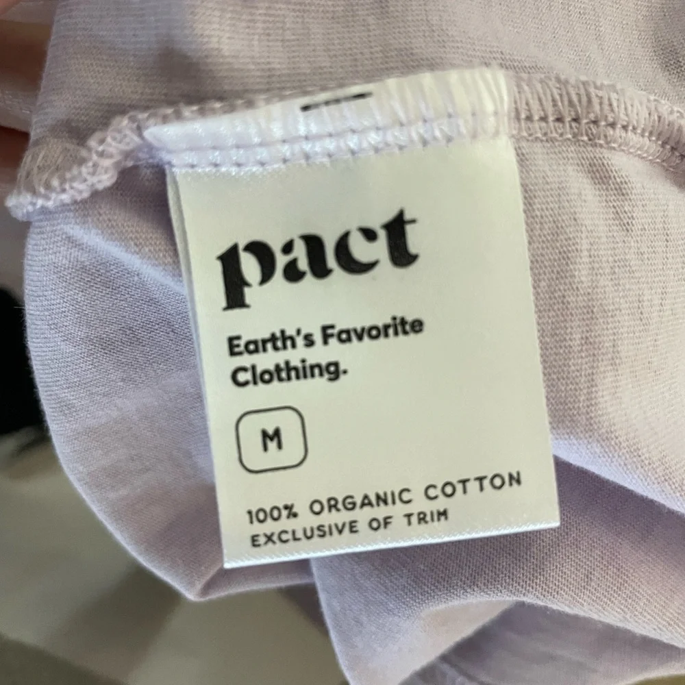 Pact Light Purple V-Neck Tee, 100% Organic Cotton, Size M - Picture 5 of 5